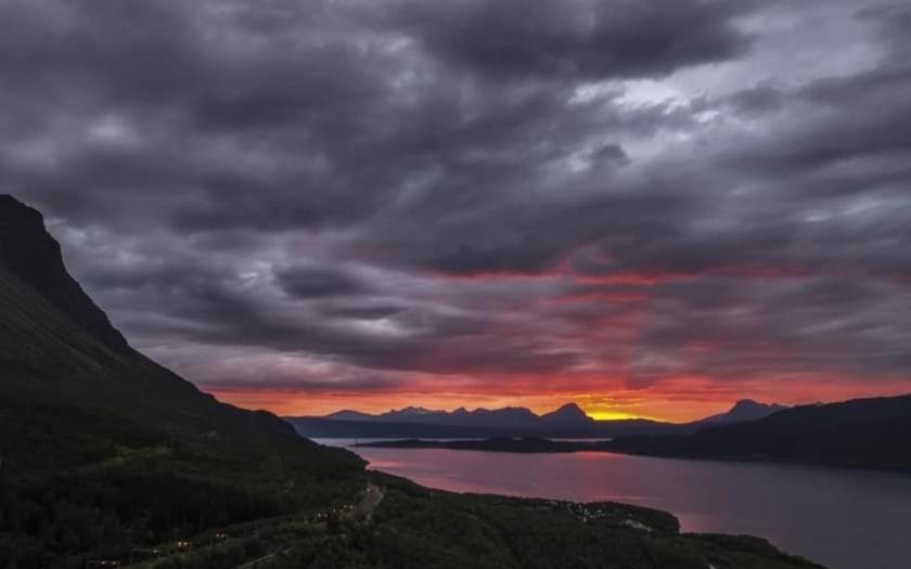 Koselig Leilighet I Narvik Sentrum 5 Soveplasser Gratis Parkering Og Gratis Internett المظهر الخارجي الصورة